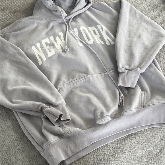 Brandy Melville New York Hoodie Light Purple One Size John Galt Sweatshirt - Picture 9 of 9